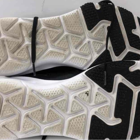 Men Nike - Picture 3 of 5